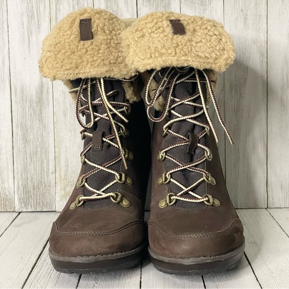 TIMBERLAND Earthkeepers Ladies Wedge Heel Boots Brown Size 7.5 - Picture 2 of 9